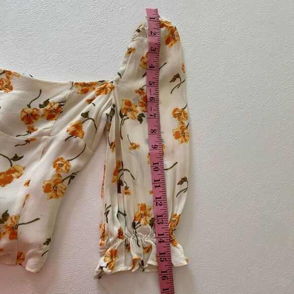 Reformation Floral Puff Sleeve Smocked Back Blouse Women’s 0 - Picture 5 of 6